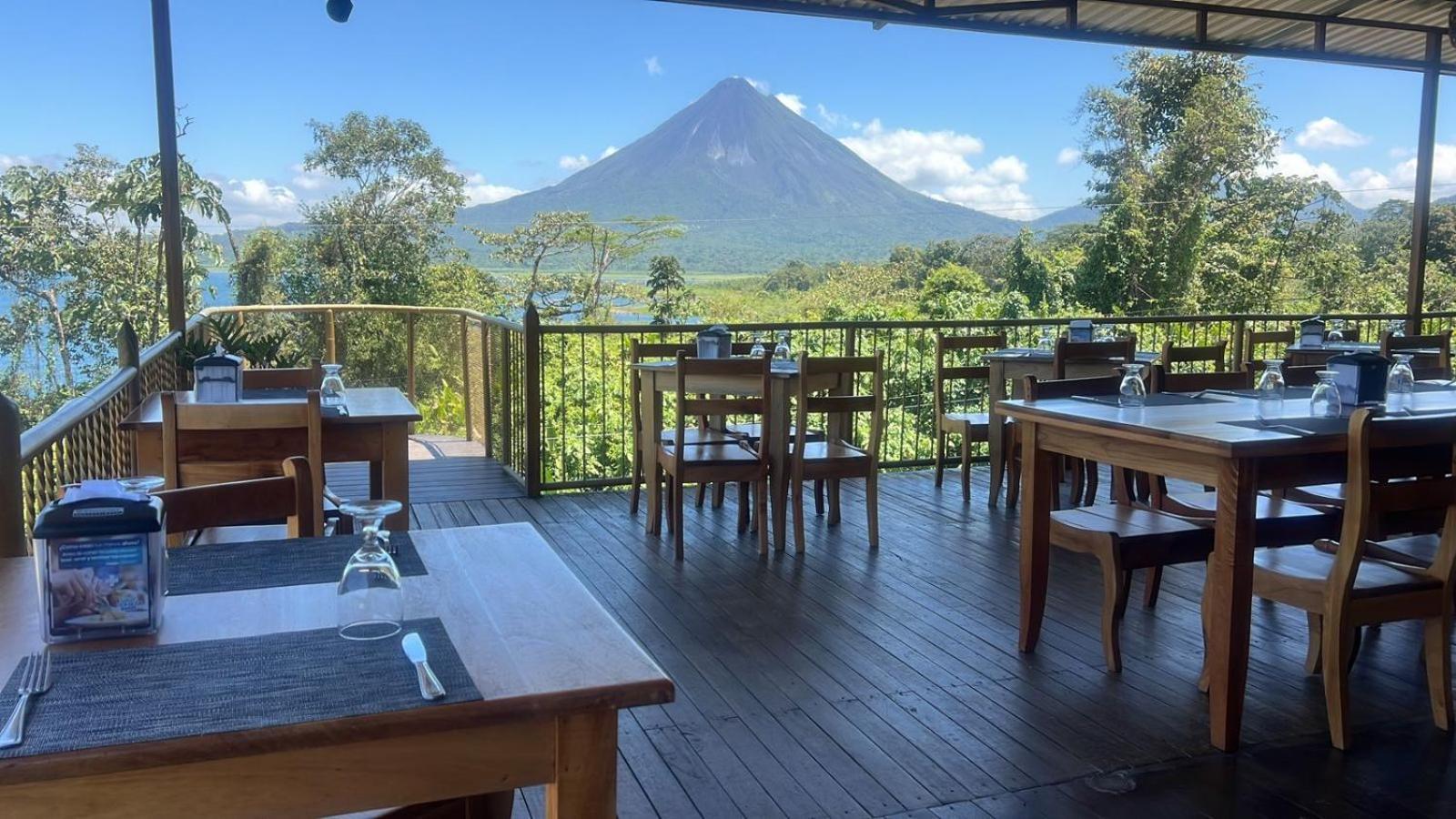 El Castillo Villas Paradise Arenal Volcano Lake View المظهر الخارجي الصورة